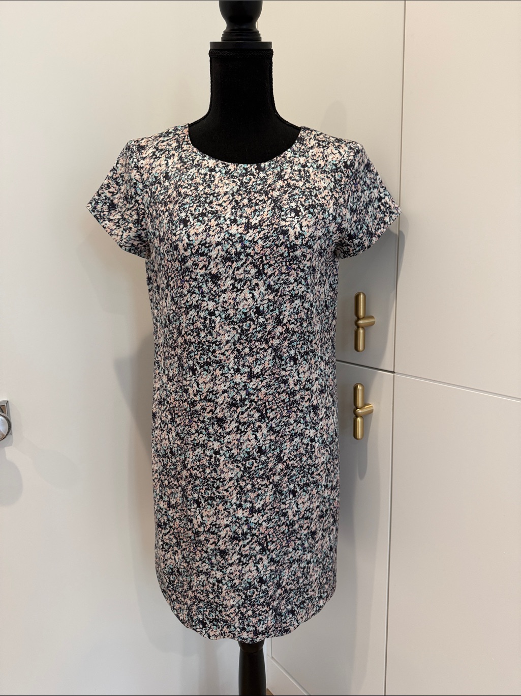 Club Monaco Speckle Shift Dress In Black, Blue And Pink